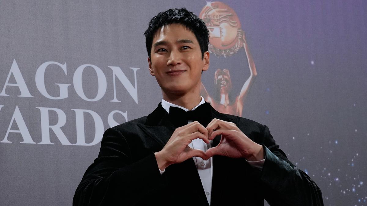 Ahn Bo Hyun Donasi Malam Natal dan Bergabung ke Honor Society