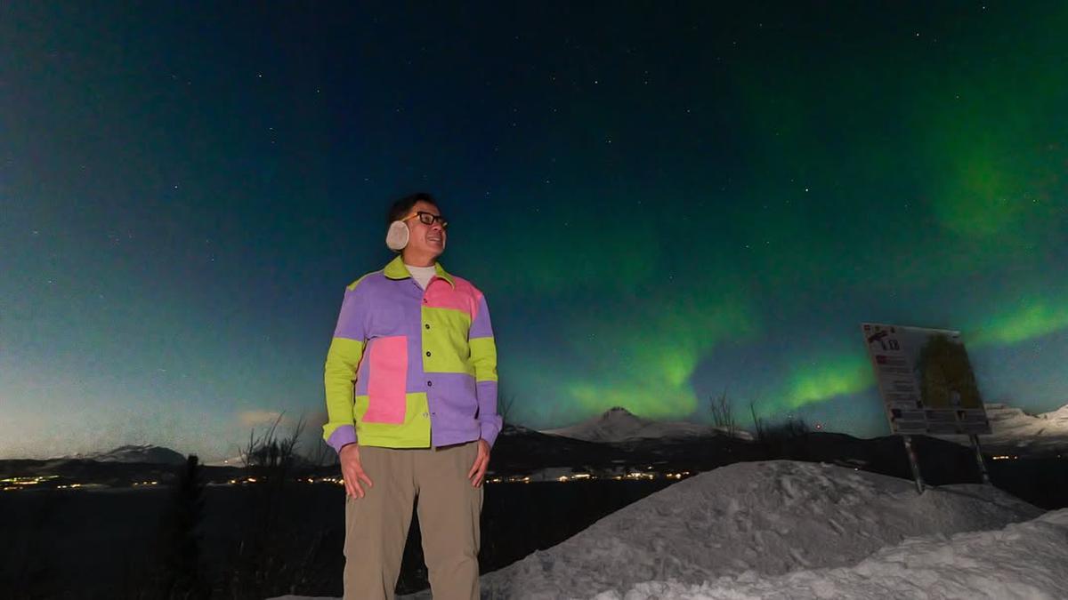 Catatan Penulis Ajak Mitra Kerja ke Eropa, Terharu Melihat Aurora dan Langit Subuh