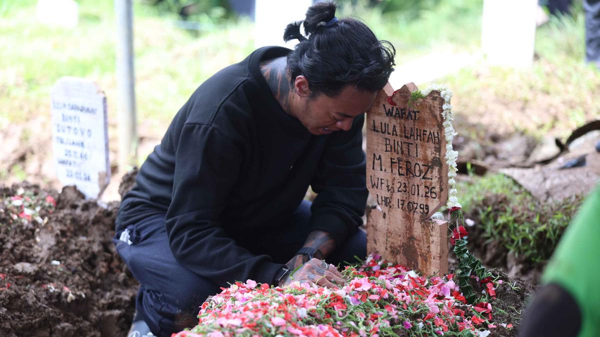 Momen Duka Reza Arap Setelah Pemakaman Lula Lahfah: Saya Masih Memproses Semua Ini