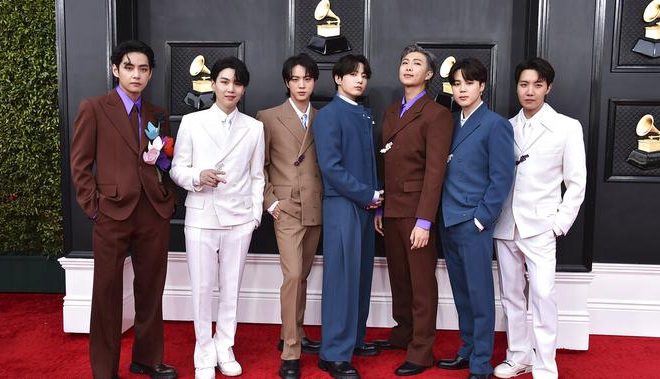 Album Arirang Tembus Pre-order 4 Juta Kopi Dalam Sepekan Setelah Diluncurkan