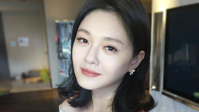 Ibu Barbie Hsu Tegaskan Tidak Ada Perselisihan Warisan dan DJ Koo Sebagai Putranya