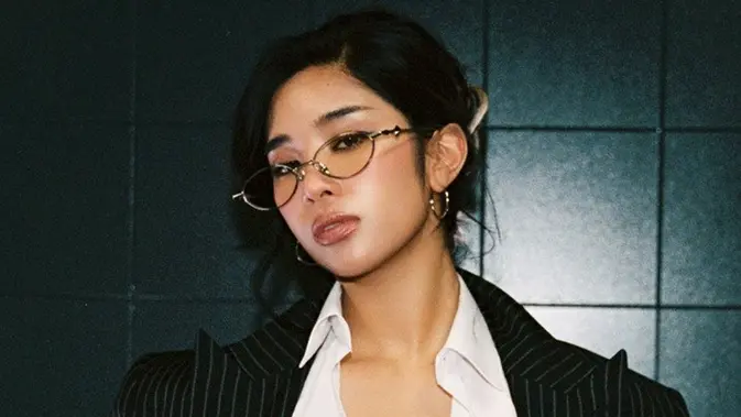 Hiatus Sophia dari Grup untuk Fokus pada Pemulihan Kesehatan Mental