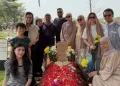 Revalina S Temat Tampilkan Foto Pemakaman Sang Ayah