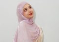 Ghea Indrawari Berhijab Saat Manggung di Tasikmalaya