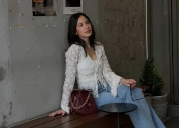 Pevita Pearce Tanyakan Dampak Kabut Asap Kalimantan yang Menjangkau Malaysia